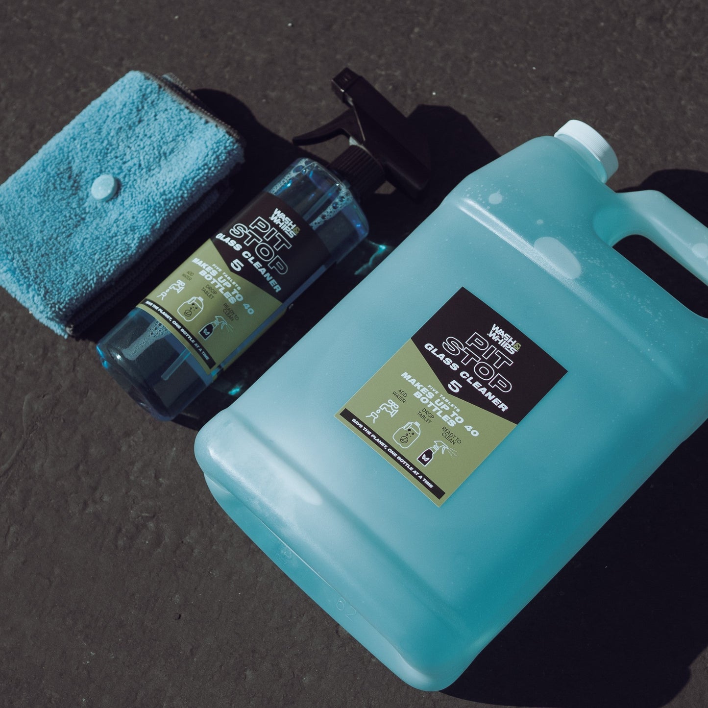 WASH&WHIPS Pit Stop Glass Cleaner / All Surface Cleaner Refill Tablets (Makes 5 Gallons) - AC Oil & Supply